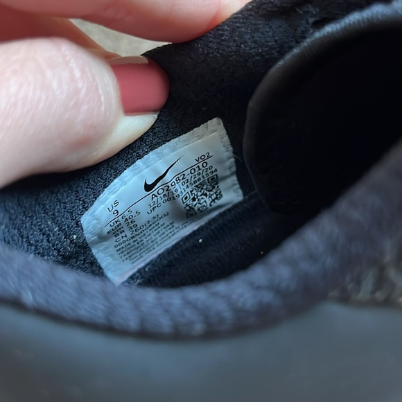 NIKE Metcon Training Shoes Black - Picture 5 of 7